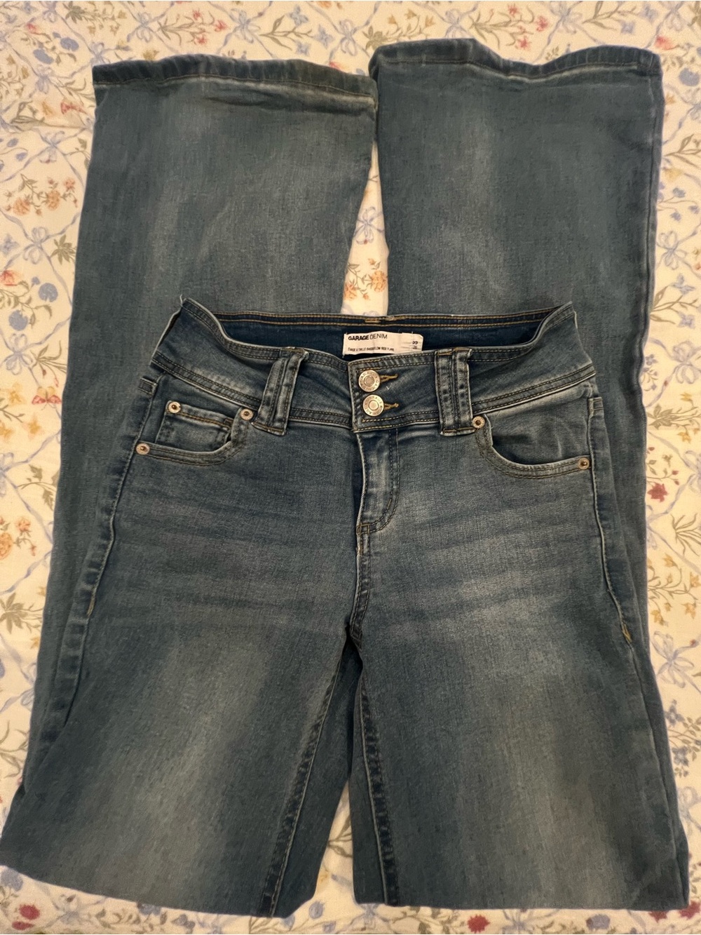 Garage Women's Light-Medium Blue Bootcut Jeans